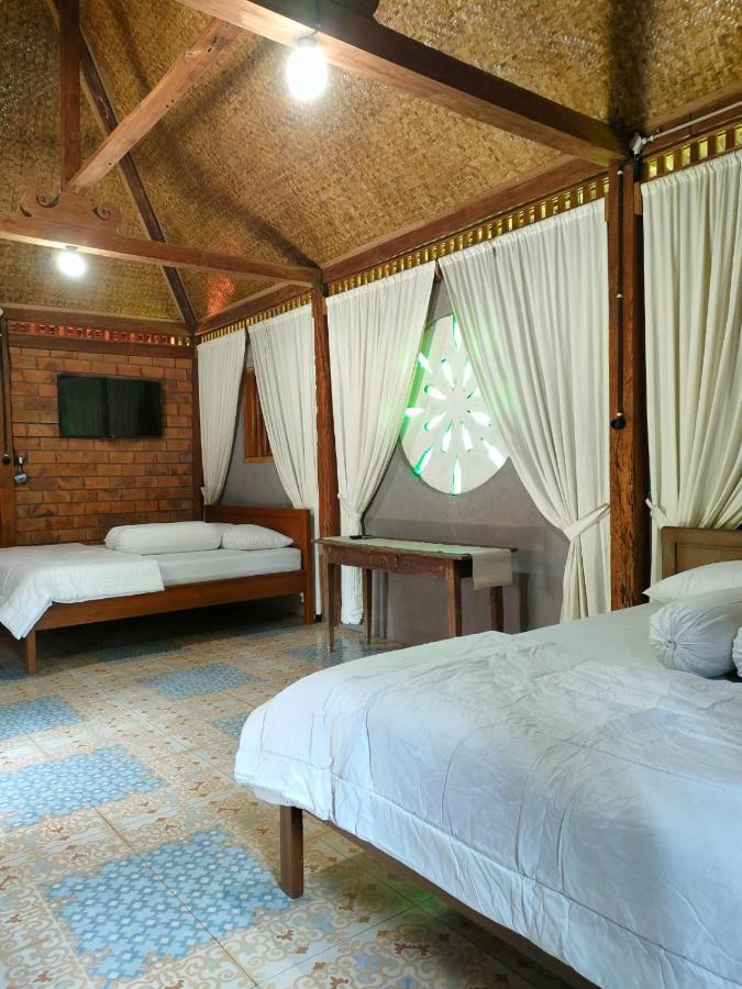 Legiyem Homestay Yogyakarta Exterior photo